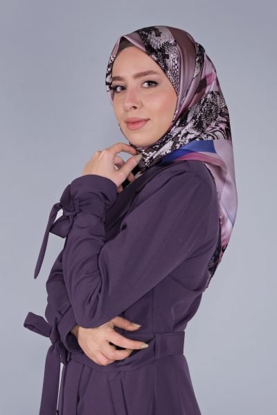 6100 إيشارب الفينا منقوش - زهر