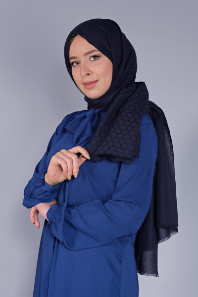 8061 شال الفينا نسيج قطني منقوش كحلي