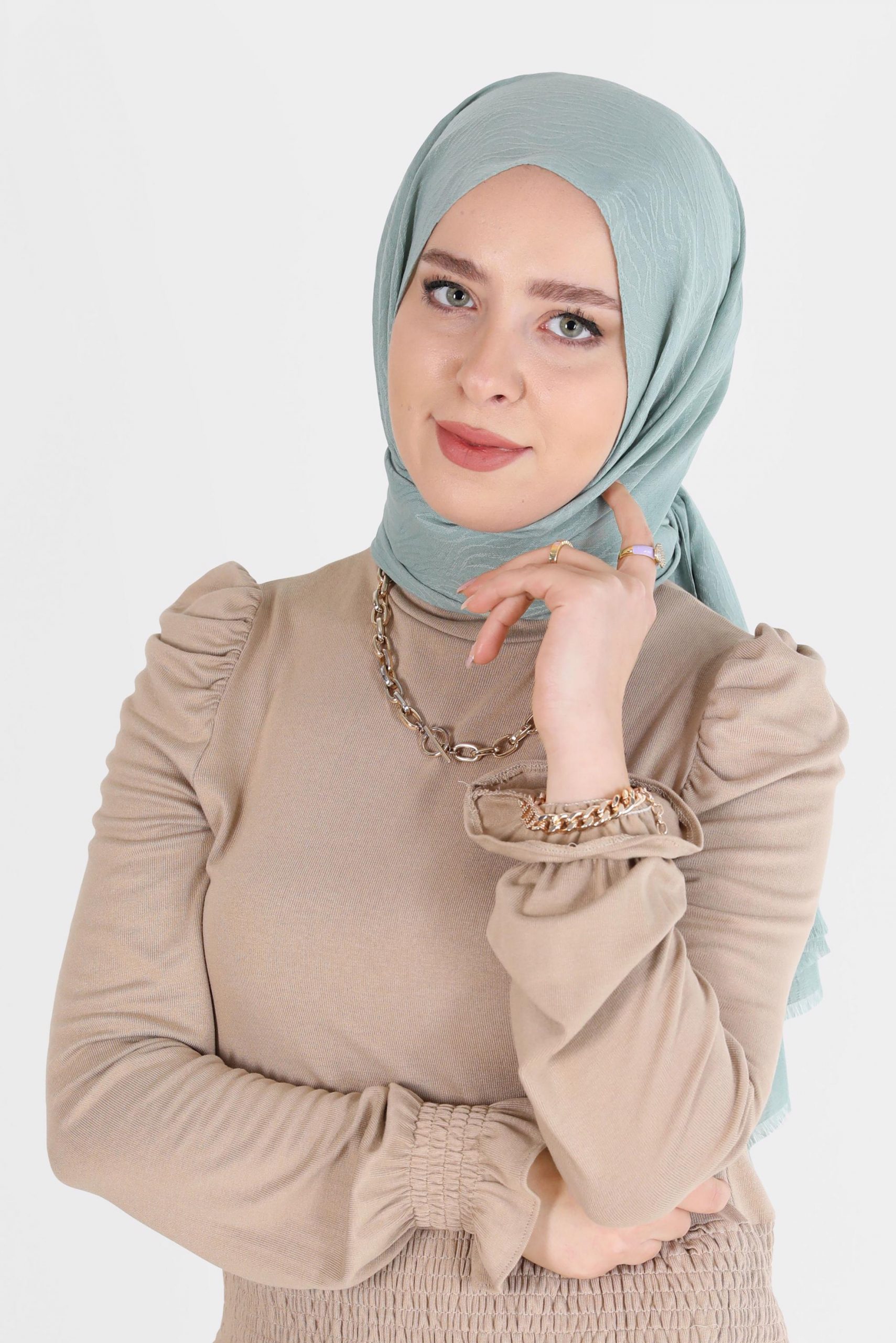 8062 شال الفينا منقوش أخضر