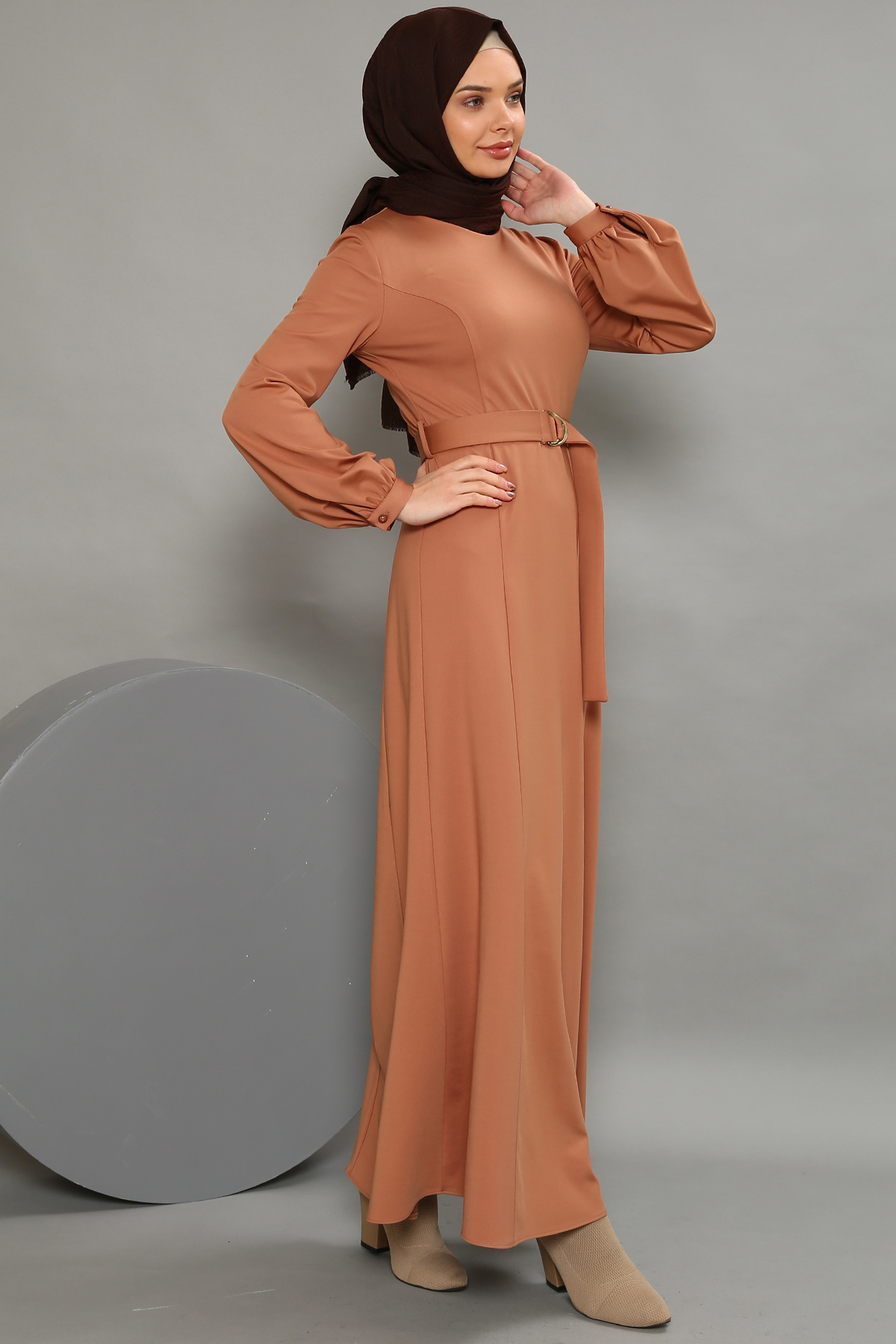 42194 فستان الفينا مع حزام 38/44 كاميل - الصورة 2