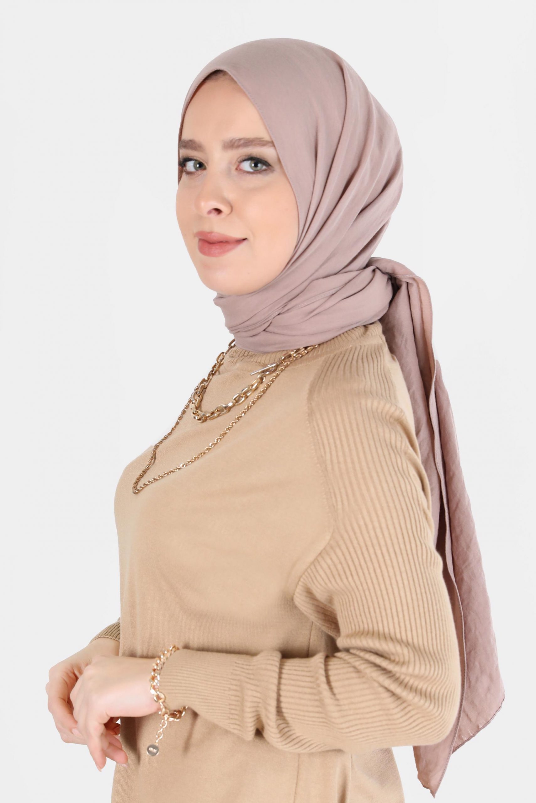 8108 شال الفينا - المنك
