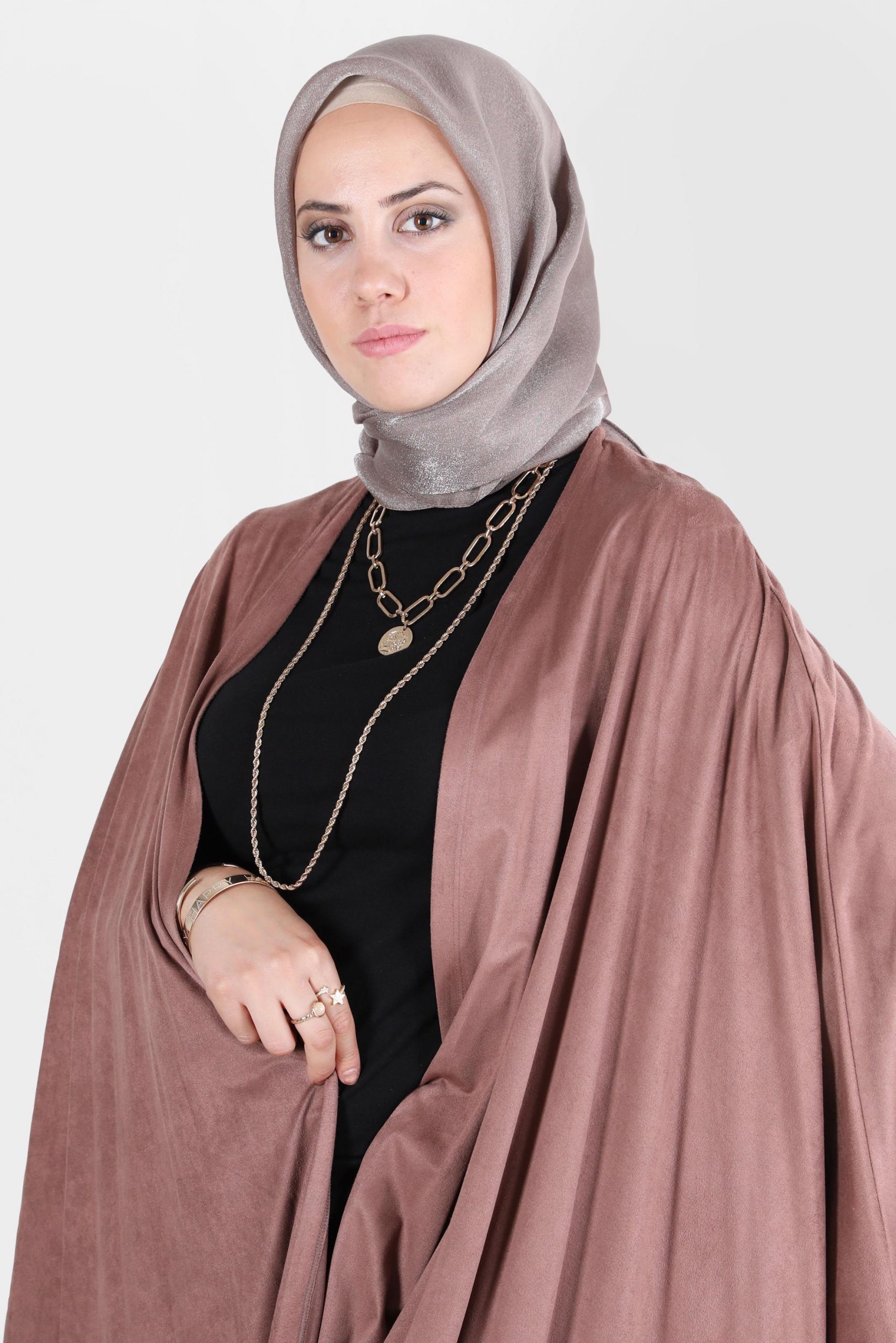 8127 إيشارب الفينا مع لمعة - المنك