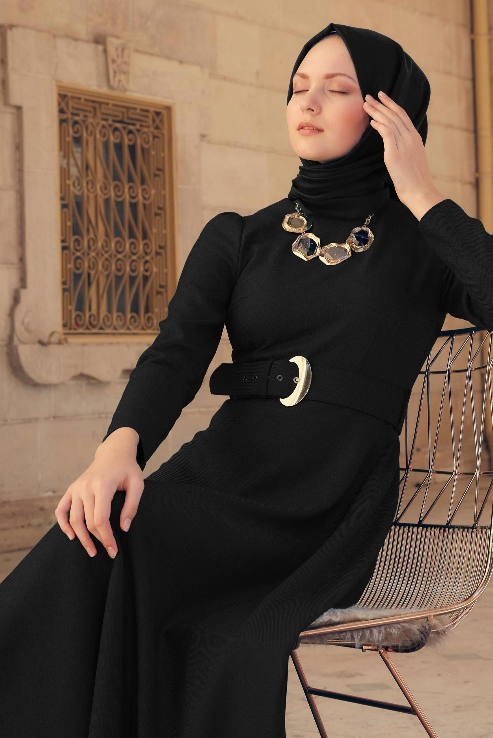 43316 فستان الفينا مع حزام 38/44 أسود - الصورة 2