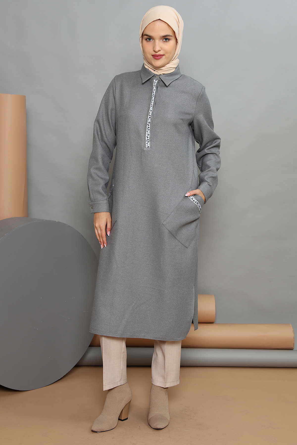 43390 تونيك الفينا مع جيب 40/48 سكني